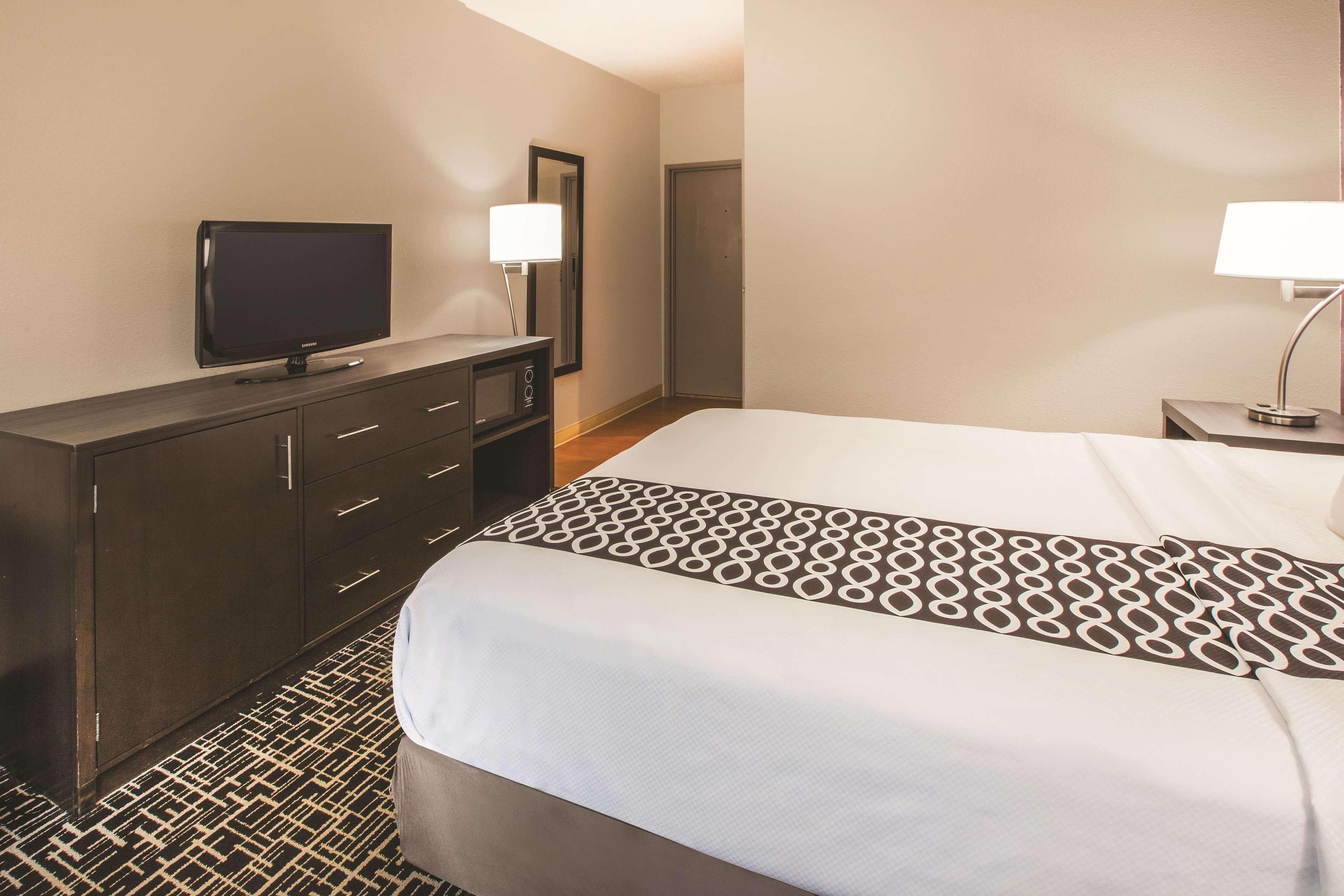 La Quinta Inn By Wyndham Indianapolis North Esterno foto