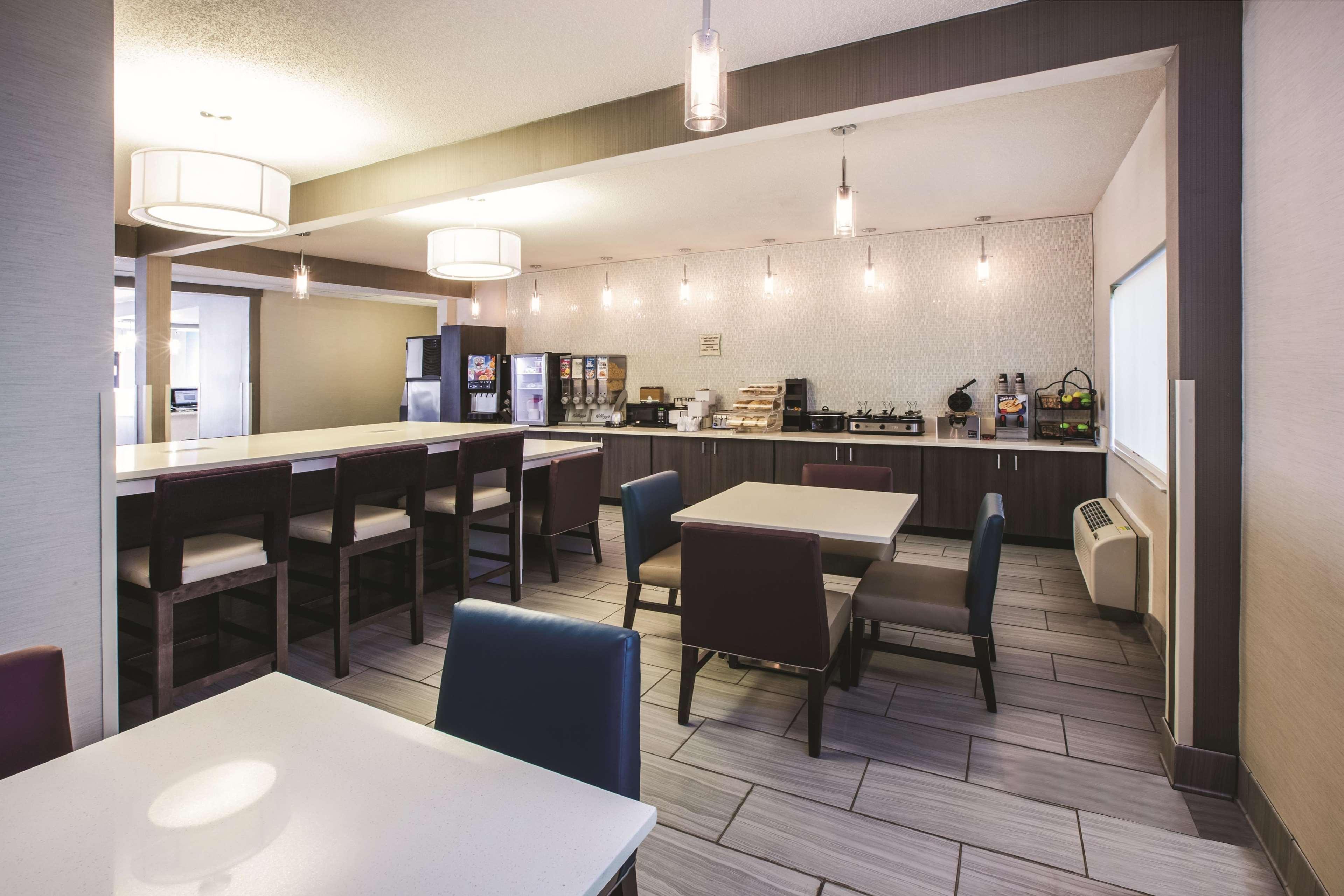 La Quinta Inn By Wyndham Indianapolis North Esterno foto