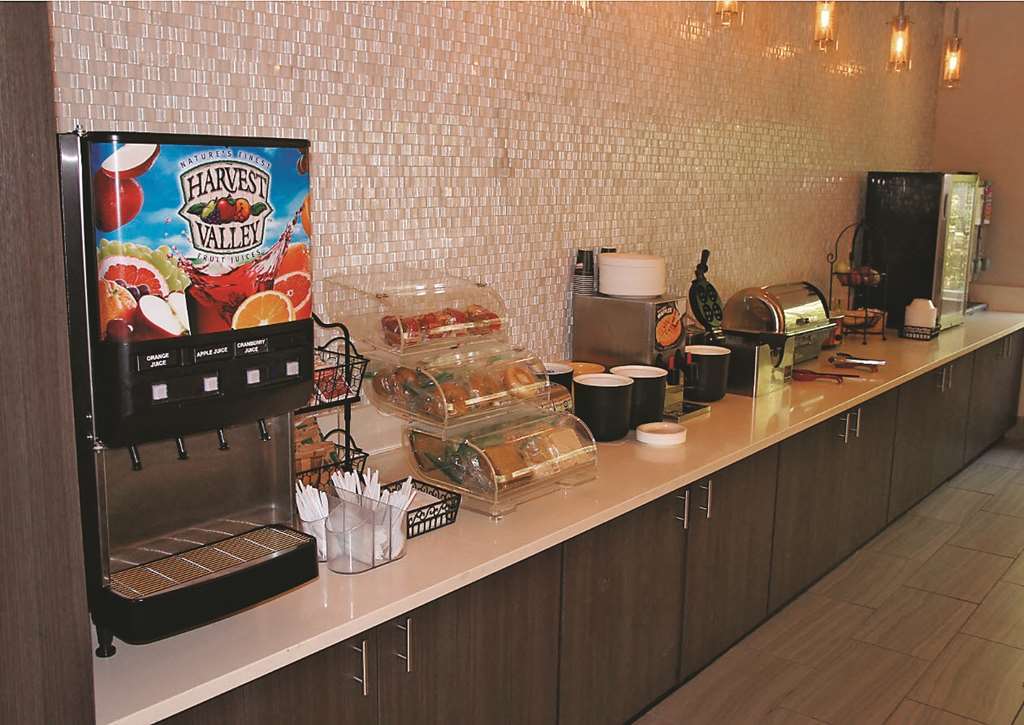 La Quinta Inn By Wyndham Indianapolis North Ristorante foto